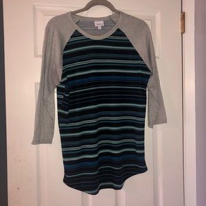 LIKE NEW LuLaRoe Randy Top